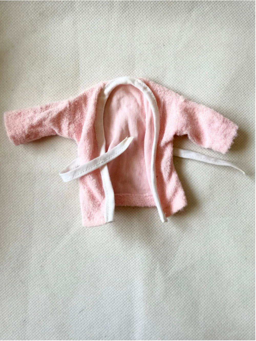 vintage barbie - clone pink terry cloth robe